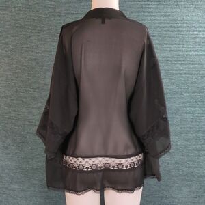 Max And Riley Sheer Komono Boho Top With Lace.